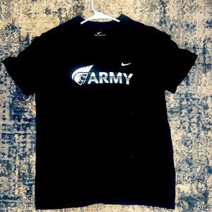 Army Nike Size Medium T-shirt